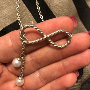 Vantel pearls necklace